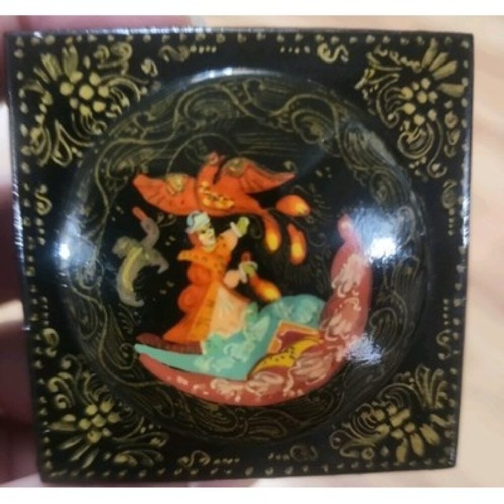 Vintage Russian Lacquer Trinket Box Hand Painted Folk Art Firebird Jewelry Box